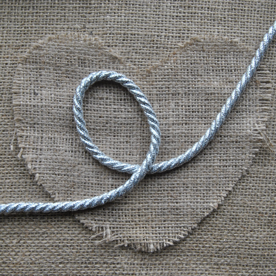 7 mm Silver String